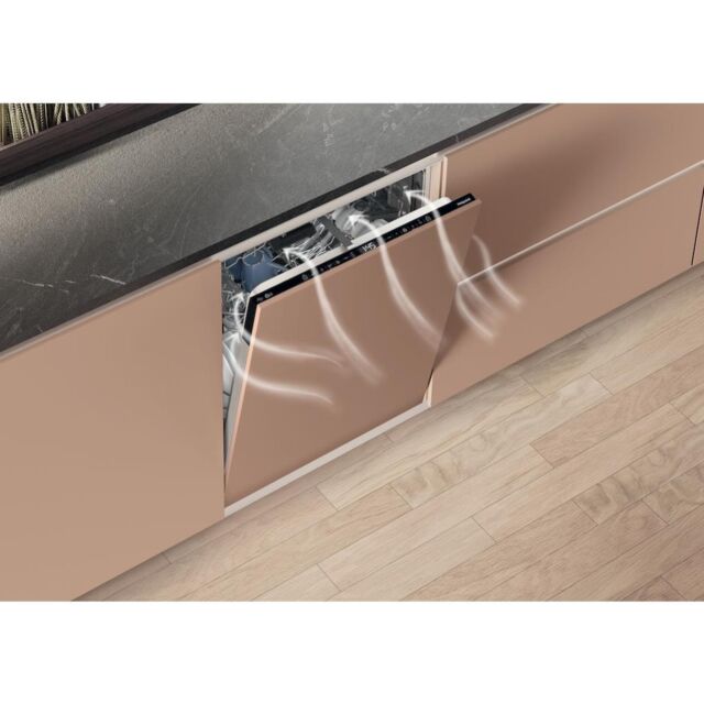 Hotpoint H8I HT59 LS UK Hydroforce Built-In 14 Place Setting Dishwasher