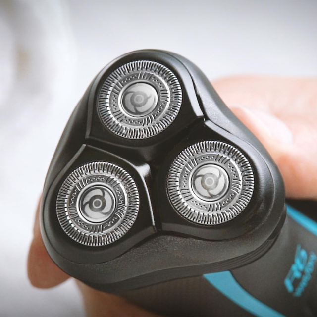 Remington R6000 R6 Style Wet And Dry Rotary Electric Shaver